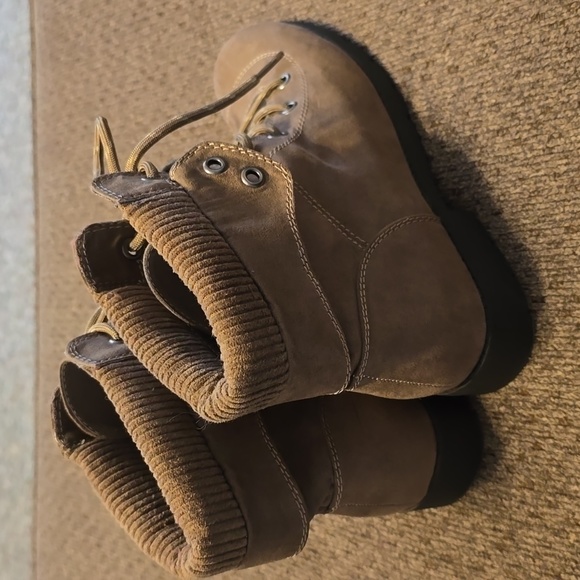 SONOMA BRAND WOMEN'S BROWN LACE UP ANKLE BOOTS SIZE 7 - Picture 4 of 11